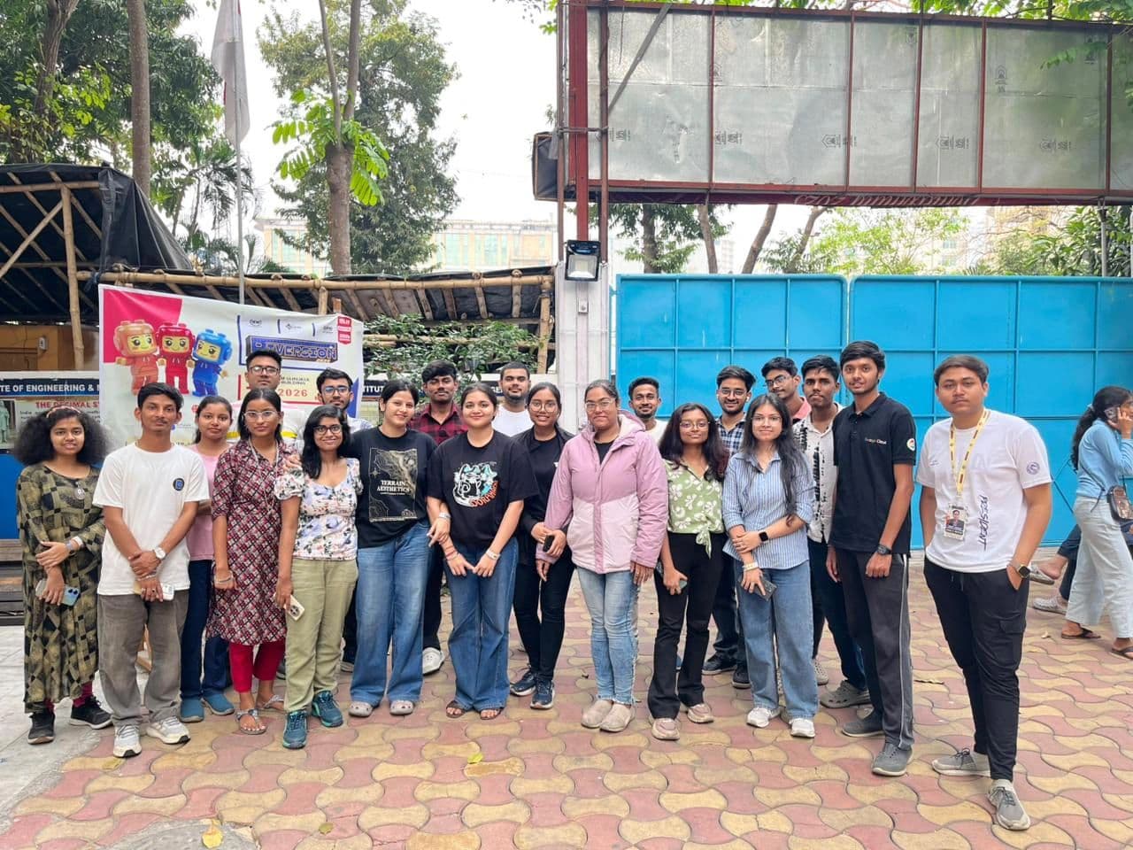 LNC community gathered at an outdoor meetup
